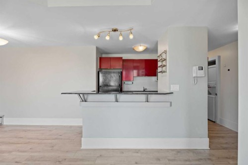 403-706 15 Avenue SW Calgary, AB T2R 0R7