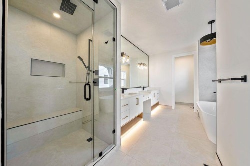 36 Sunvalley View, Cochrane, AB 