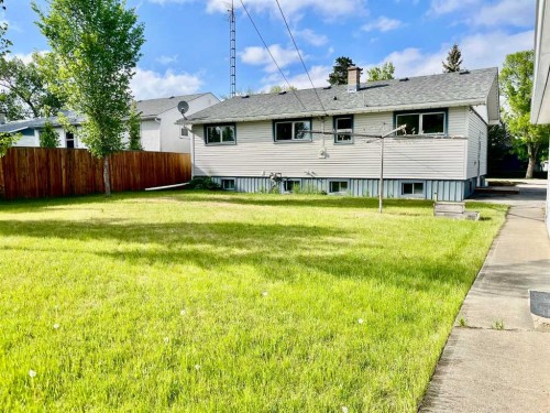 223 Allison Street, Acme, AB - Outdoor