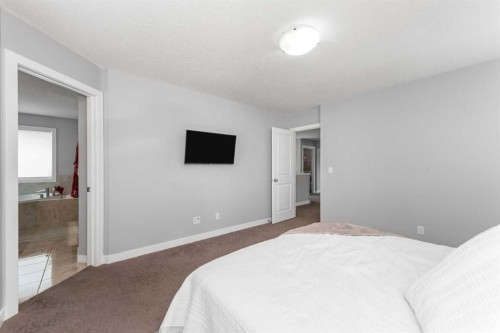99 Brightoncrest Point Se, Calgary, AB 