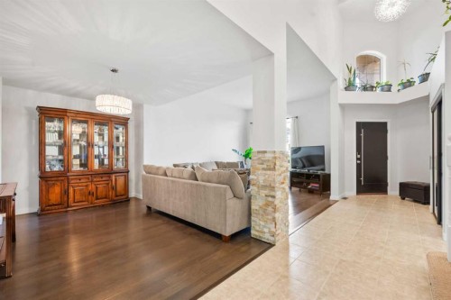 28 Mt Norquay Gate Se, Calgary, AB 