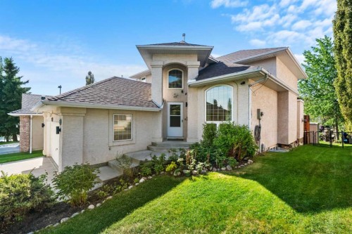 28 Mt Norquay Gate Se, Calgary, AB 