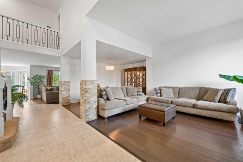 28 Mt Norquay Gate Se, Calgary, AB 