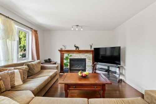 28 Mt Norquay Gate Se, Calgary, AB 