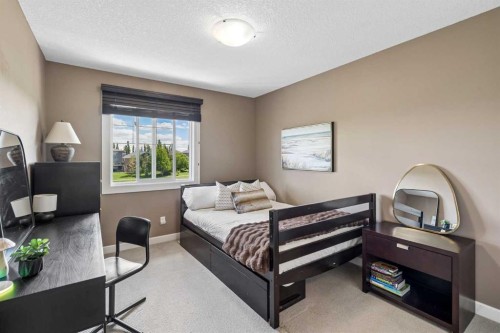 92 Panatella Crescent Nw, Calgary, AB 