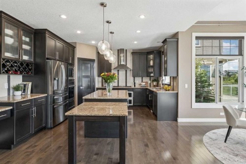 92 Panatella Crescent Nw, Calgary, AB 