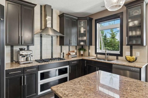 92 Panatella Crescent Nw, Calgary, AB 