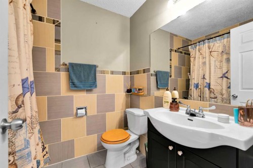 131 Deer Run Close Se, Calgary, AB 