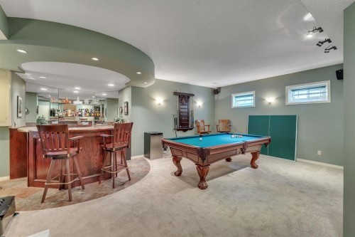 28 Woodacres Way Sw, Calgary, AB - Indoor Photo Showing Other Room