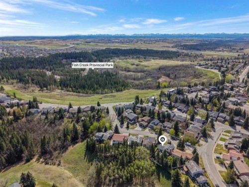 28 Woodacres Way Sw, Calgary, AB - Outdoor With View