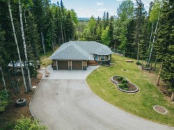 232-5241 Township Road 325 A Rural Mountain View County, AB T0M 1X0