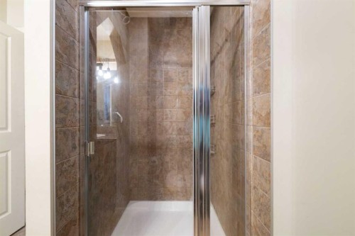 60 Sage Valley Drive Nw, Calgary, AB - Indoor Photo Showing Bathroom