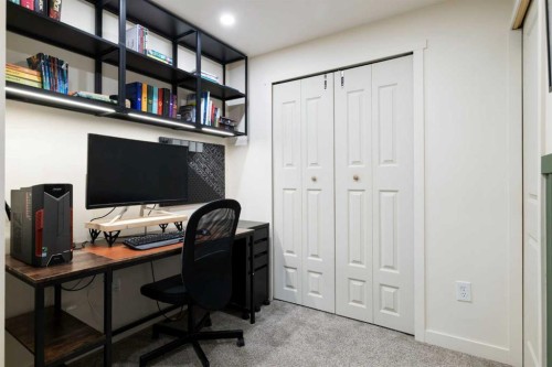 60 Sage Valley Drive Nw, Calgary, AB - Indoor Photo Showing Office