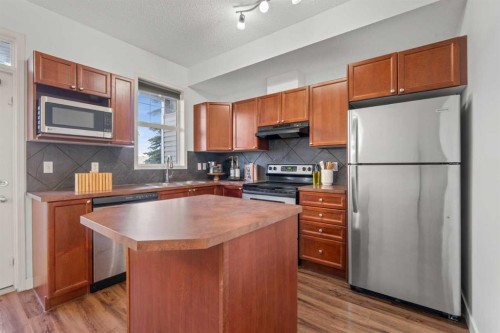 21-29 Springborough Boulevard Sw, Calgary, AB 