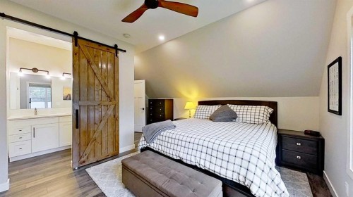 15 Echlin Court, Bragg Creek, AB 