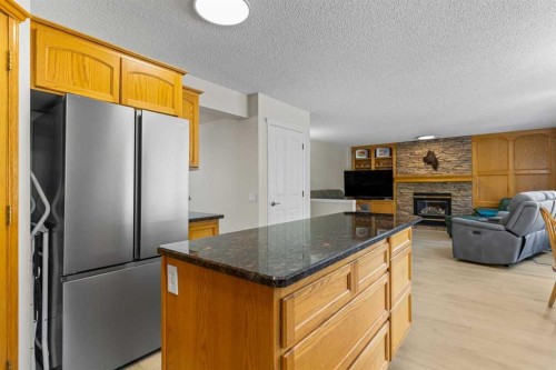 368 Sienna Park Drive Sw, Calgary, AB 