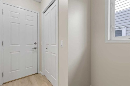 368 Sienna Park Drive Sw, Calgary, AB 