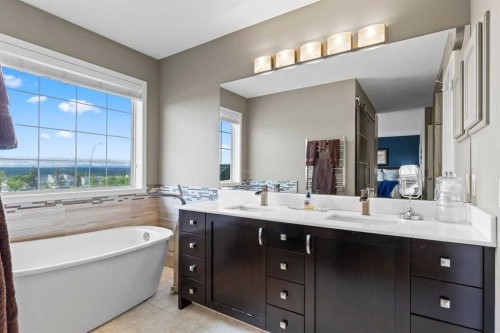 368 Sienna Park Drive Sw, Calgary, AB 