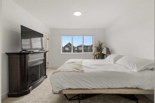 19825 45 Street Se, Calgary, AB 