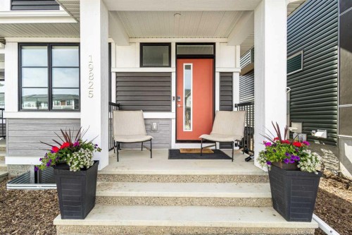 19825 45 Street Se, Calgary, AB 