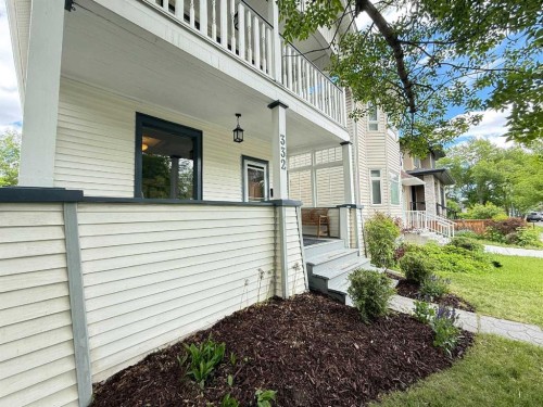 332 12 Avenue Nw, Calgary, AB 
