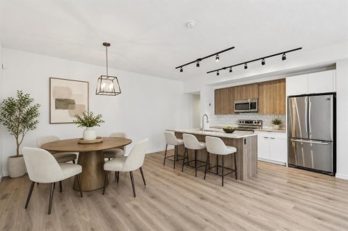 146 Walgrove Common Se, Calgary, AB - Indoor Photo Showing Dining Room