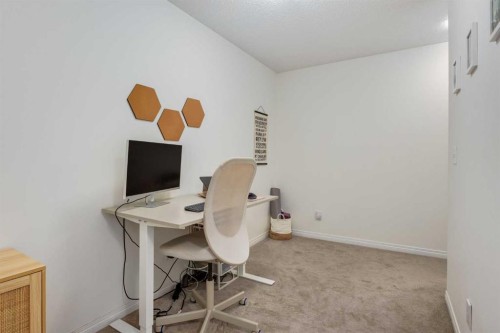 26 Auburn Bay Common Se, Calgary, AB - Indoor Photo Showing Office