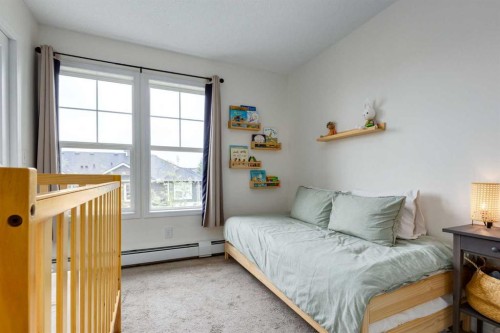 26 Auburn Bay Common Se, Calgary, AB - Indoor Photo Showing Bedroom