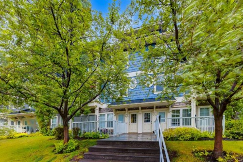 26 Auburn Bay Common Se, Calgary, AB - Outdoor