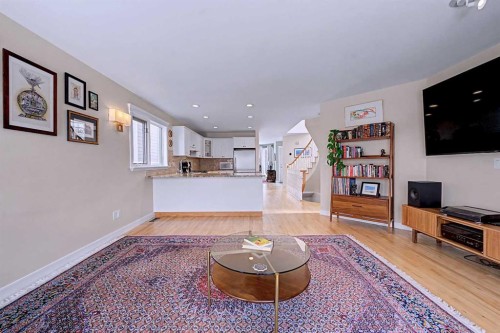 1631 16A Street Se, Calgary, AB 