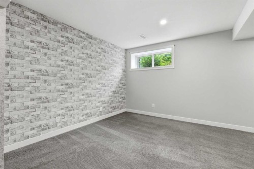 21 Howse Street Ne, Calgary, AB 