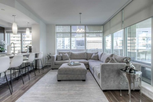 604-530 12 Avenue Sw, Calgary, AB - Indoor Photo Showing Living Room