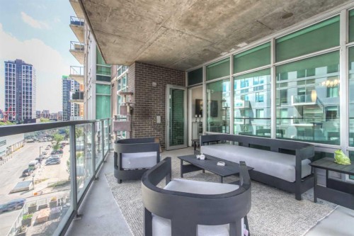 604-530 12 Avenue Sw, Calgary, AB - Outdoor With Balcony With Exterior