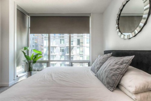 604-530 12 Avenue Sw, Calgary, AB - Indoor Photo Showing Bedroom