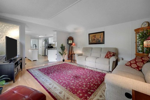 301 Stanley Avenue, Okotoks, AB 