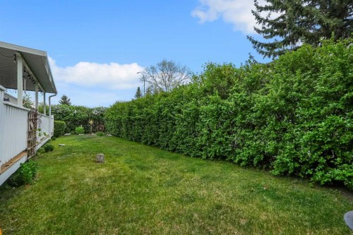 301 Stanley Avenue, Okotoks, AB 