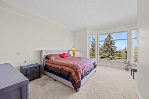 4580 Hamptons Way Nw, Calgary, AB - Indoor Photo Showing Bedroom