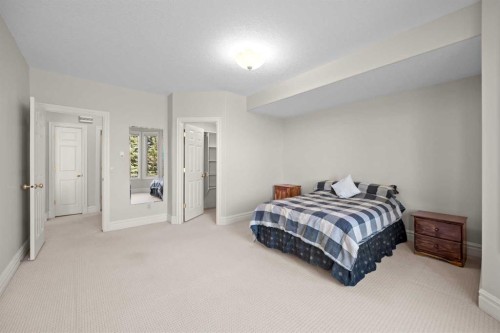 4580 Hamptons Way Nw, Calgary, AB - Indoor Photo Showing Bedroom