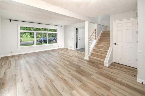 200 Edgedale Way Nw, Calgary, AB 