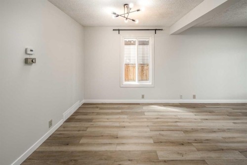 200 Edgedale Way Nw, Calgary, AB 