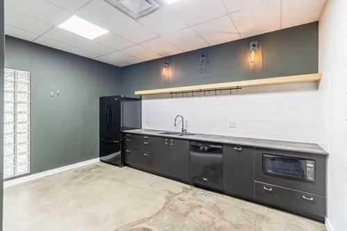 10820 24 Se, Calgary, AB 