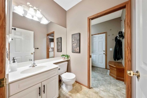 46 4 Street Ne, Langdon, AB - Indoor Photo Showing Bathroom