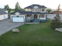 46 4 Street NELangdon, AB T0J 1X1