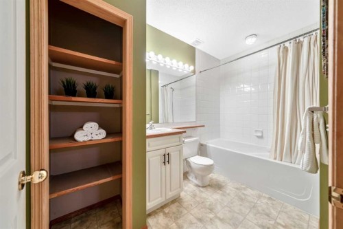 46 4 Street Ne, Langdon, AB - Indoor Photo Showing Bathroom