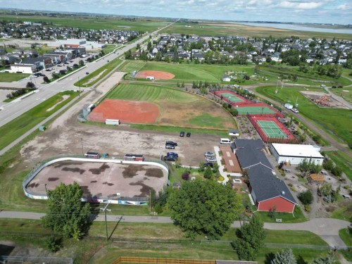 46 4 Street Ne, Langdon, AB - Outdoor With View
