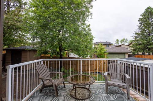 62 Berkley Close Nw, Calgary, AB 