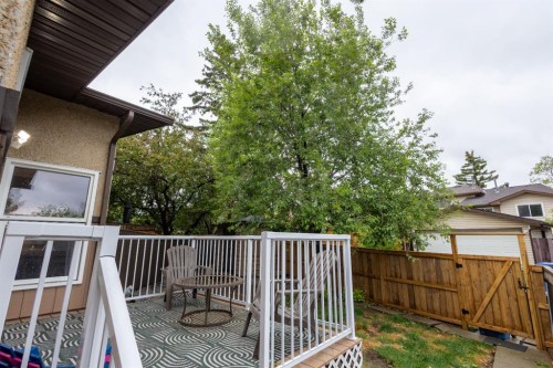 62 Berkley Close Nw, Calgary, AB 