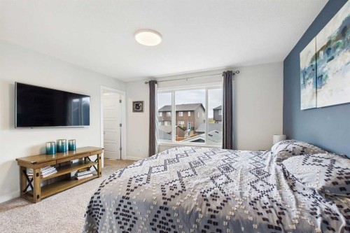 34 Birch Glen, Okotoks, AB - Indoor Photo Showing Bedroom