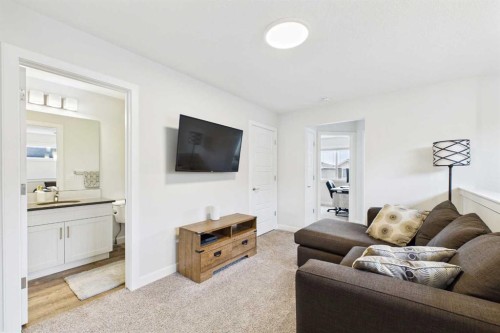 34 Birch Glen, Okotoks, AB - Indoor Photo Showing Living Room