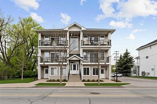 201-29 N Railway Street  Okotoks, AB T1S 1B6